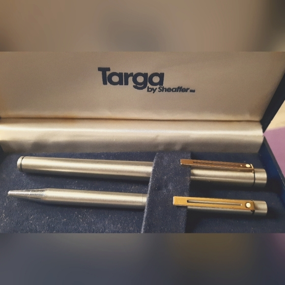 Vintage Targa by Sheaffer Stainless Steel Pen & Founder Pen Set - Picture 1 of 2